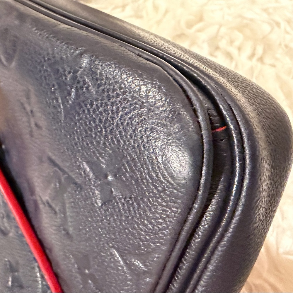 Louis Vuitton Pochette Metis Naby Blue - Picture 2 of 9